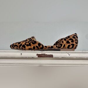 Isaac Mizrahi•Cheetah Print Pointed Flats•
Size 7.5•NWT